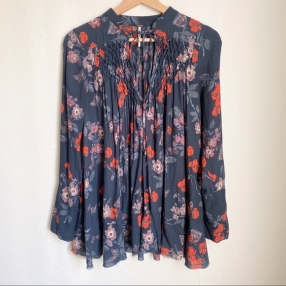 Free people Pebble Crepe So Fine Smoked Tunic Top - Picture 5 of 12